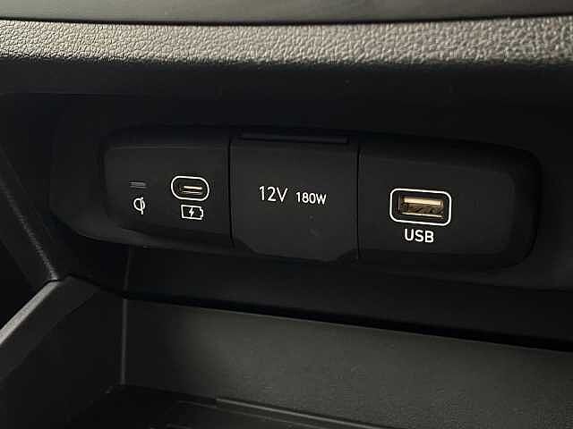 Hyundai I10 1.0 Premium Auto Euro 6 (s/s) 5dr Black