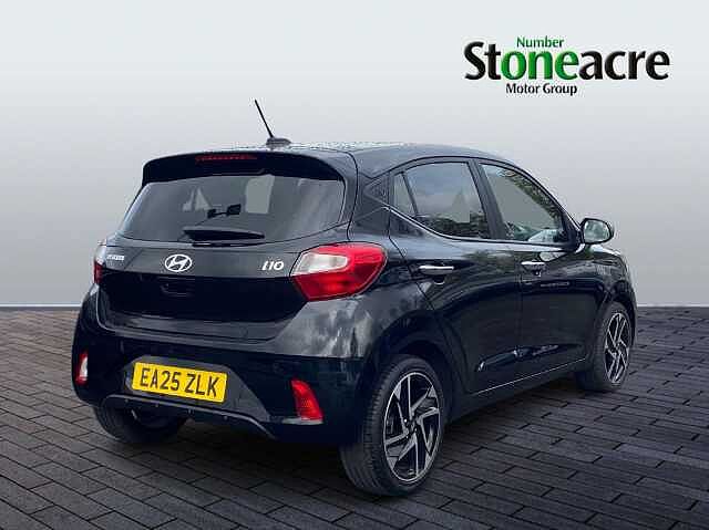 Hyundai I10 1.0 Premium Auto Euro 6 (s/s) 5dr Black