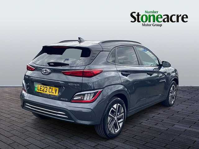 Hyundai KONA 39kWh Premium Auto 5dr (10.5kW Charger)