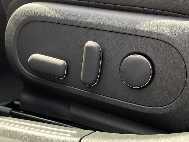 Hyundai IONIQ 5 84kWh Premium Auto 5dr