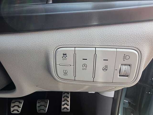 Hyundai BAYON 1.0 TGDi Ultimate 5dr Green