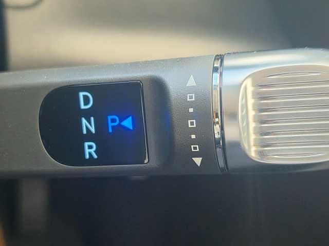 Hyundai INSTER 85kW 02 49kWh 5dr Auto Beige