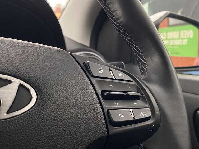 Hyundai i10 1.0 MPi Premium 5dr